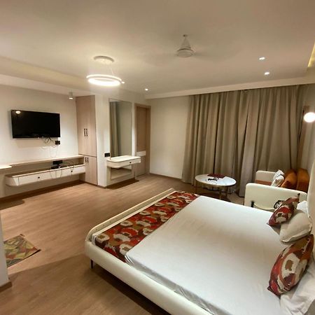Hotel Banjara Bhopal Exterior foto